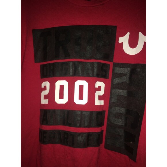 True Religion 2002 Men's Short Sleeve T-Shirt Size Medium Red - Picture 3 of 8